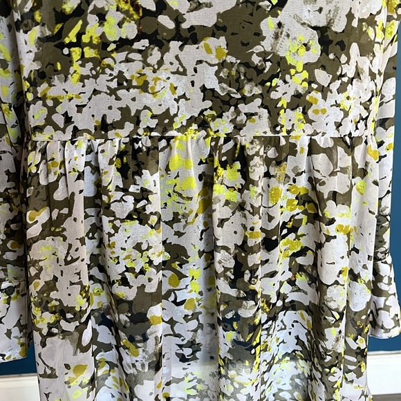 Lane Bryant Multicolor Camouflage Top - Picture 7 of 9